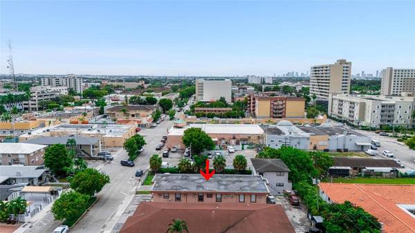 40 W 4th St #2, Hialeah, FL 33010