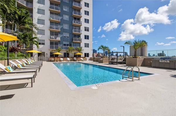 1110 NW 1 ST #502, Miami, FL 33128