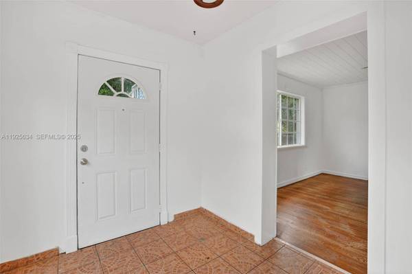 321 NE 169th St #front, North Miami Beach, FL 33162