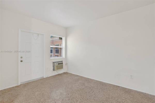 140 SW 30th Ct #130, Miami, FL 33135