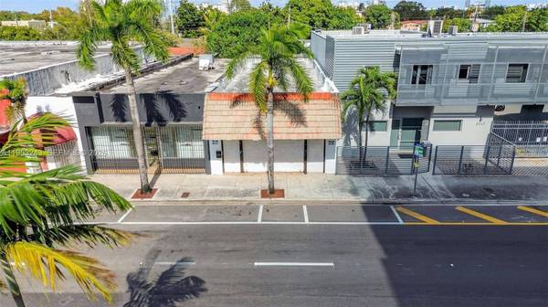 2151 SW 8th St, Miami, FL 33135