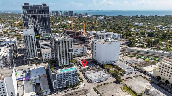 3838 Shipping Ave, Miami, FL 33146
