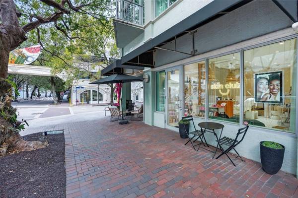 3333 Rice St #102, Miami, FL 33133