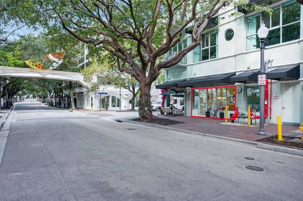 3333 Rice St #102, Miami, FL 33133