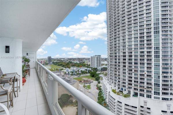 1717 N Bayshore Dr #A-2451, Miami, FL 33132