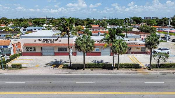 6701 SW 8th St, Miami, FL 33144