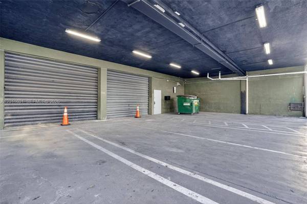 500 W Flagler St, Miami, FL 33130