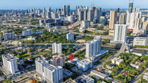500 W Flagler St, Miami, FL 33130