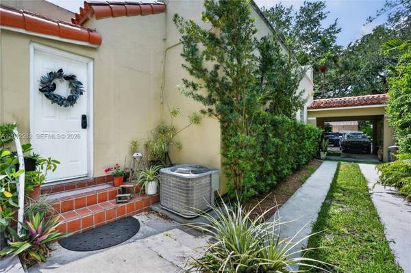 STUDIO SAN MIGUEL #Rear, Coral Gables, FL 33134