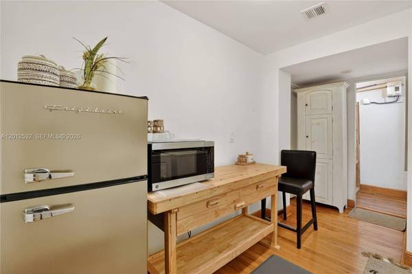 STUDIO SAN MIGUEL #Rear, Coral Gables, FL 33134