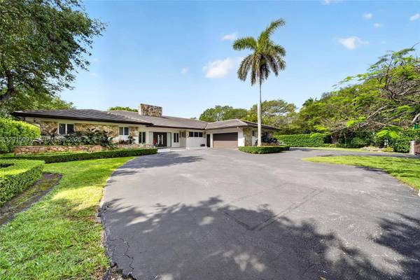 6650 SW 112th St, Pinecrest, FL 33156