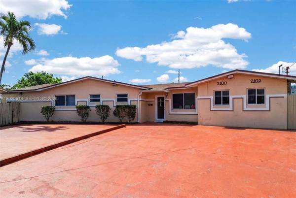 7100 NW 1st Ter, Miami, FL 33126