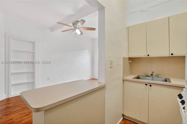 3409 S Le Jeune Rd #2, Coral Gables, FL 33134