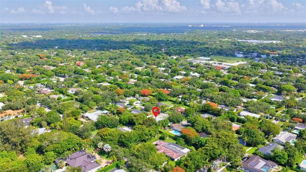 7240 SW 131st St, Pinecrest, FL 33156
