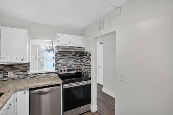 1228 West Ave #1405, Miami Beach, FL 33139