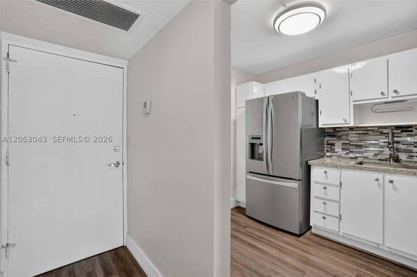 1228 West Ave #1405, Miami Beach, FL 33139