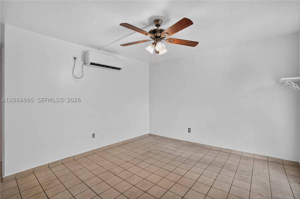 1600 S Le Jeune Rd #10, Coral Gables, FL 33134