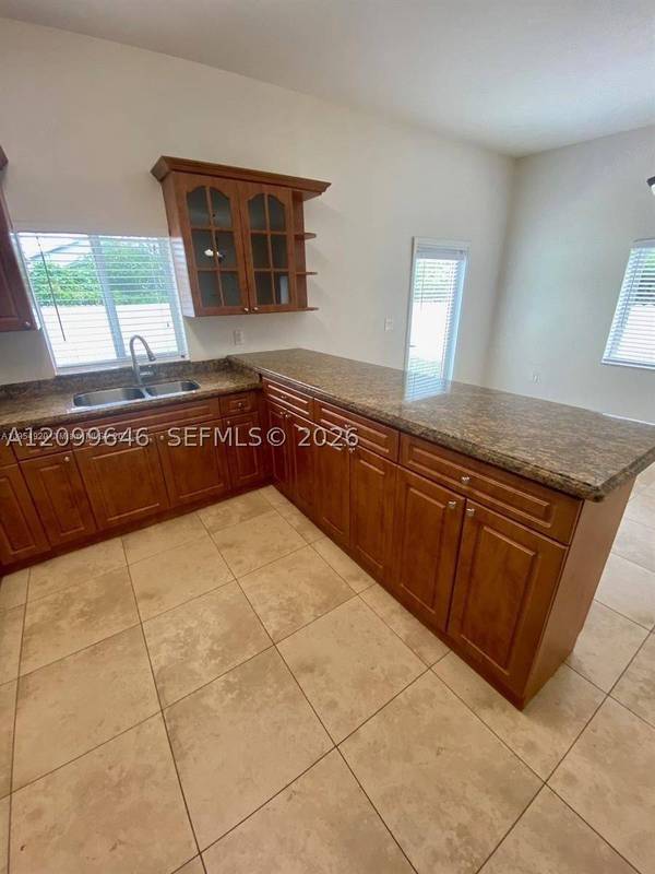 2485 W 5th Ct #B, Hialeah, FL 33010