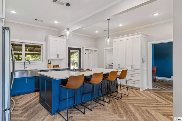 993 HIGHWAY 17, Epps, LA 71237