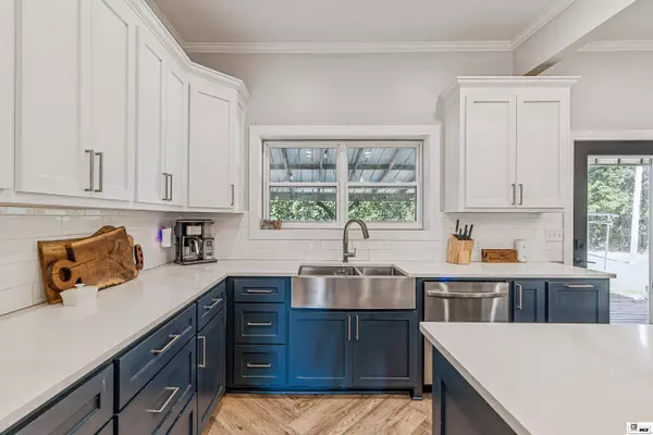 993 HIGHWAY 17, Epps, LA 71237