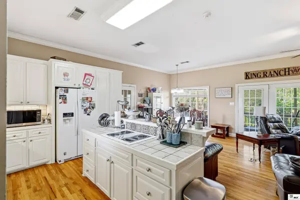 305 BAYOU OAKS DRIVE, Monroe, LA 71203