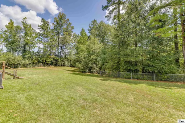 328 GUYTON LOOP ROAD, Calhoun, LA 71225