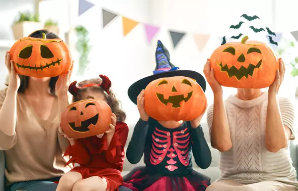 HALLOWEEN EVENTS & FESTIVES