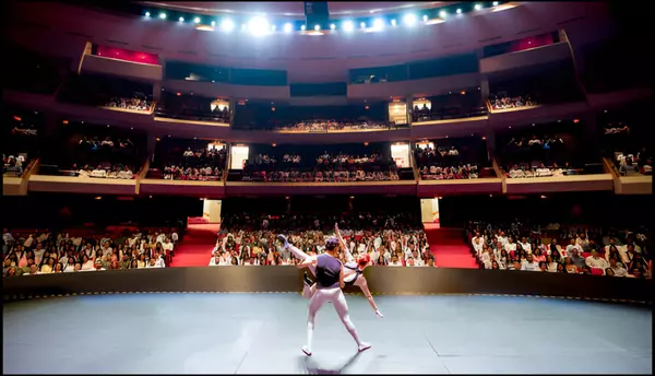 feature image of 5 Must-See Theatre Performances This Winter