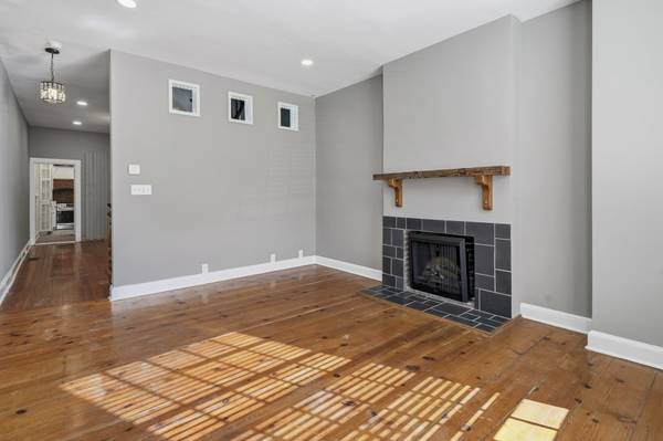 Baltimore, MD 21201-4809,220 W Read St