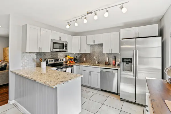 2407 Sycamore Ln, Edgewood, MD 21040-2827
