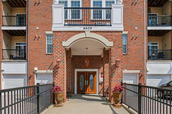 8609 Wintergreen Ct #105, Odenton, MD 21113-3990