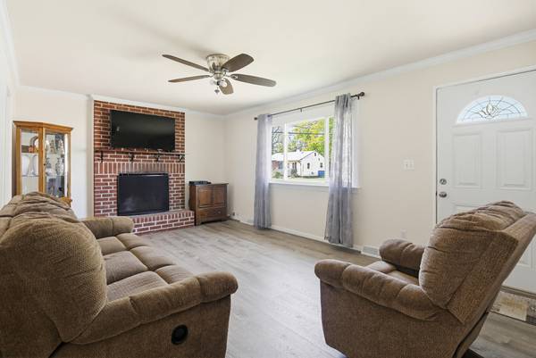 535 Walker St, Aberdeen, MD 21001-3420