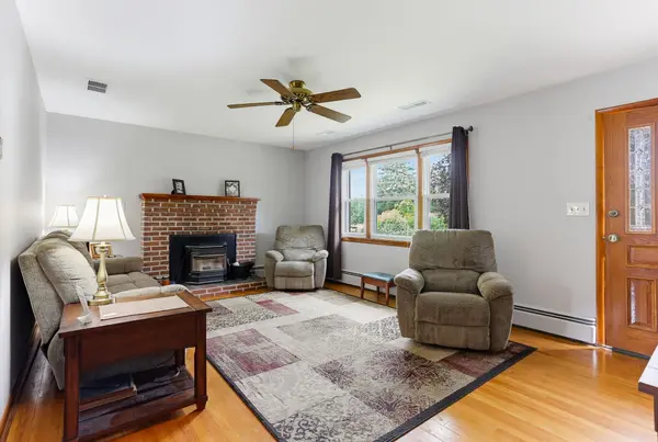 815 Reckord Rd, Fallston, MD 21047-2439