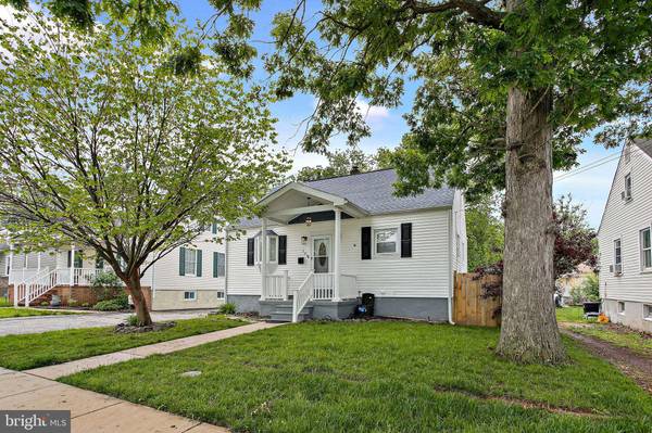 301 TOWNSEND RD, Essex, MD 21221