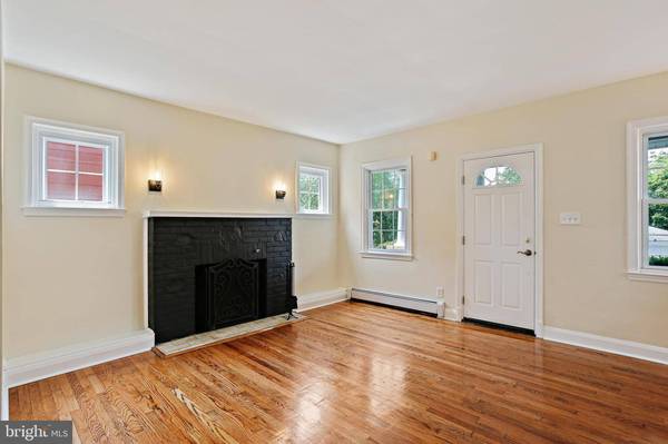 4713 ELSRODE AVE, Baltimore, MD 21214