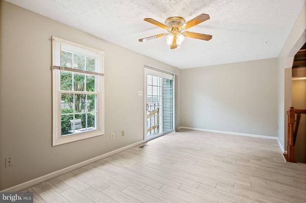 15 CEDARCONE, Baltimore, MD 21236