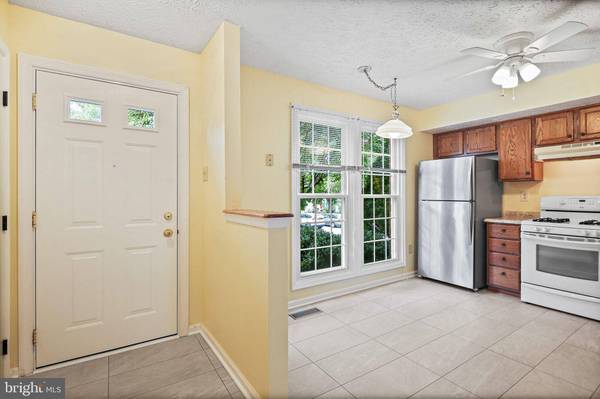 15 CEDARCONE, Baltimore, MD 21236