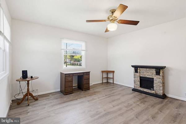 535 WALKER ST, Aberdeen, MD 21001