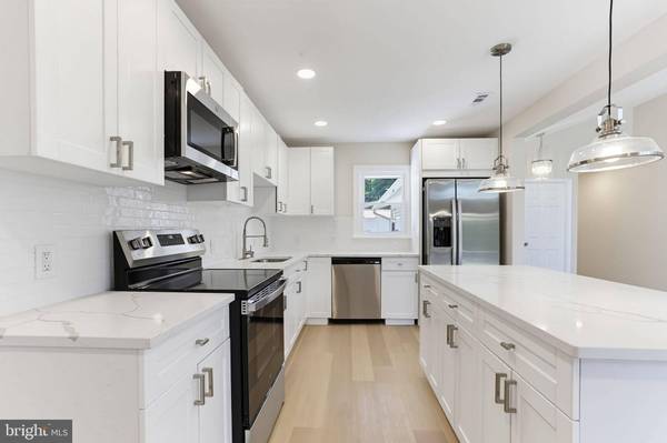 201 CONTEE RD, Joppa, MD 21085