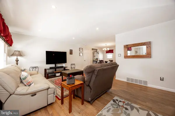 337 HIGHLAND AVE, Downingtown, PA 19335