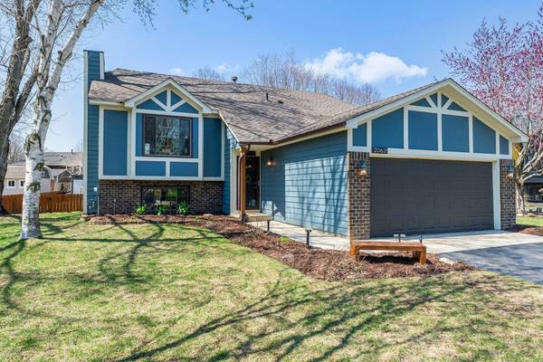 20621 Jaguar AVE, Lakeville, MN 55044