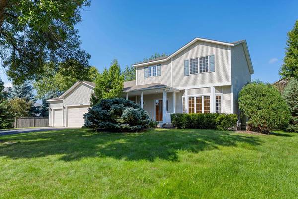16824 Interlachen BLVD, Lakeville, MN 55044