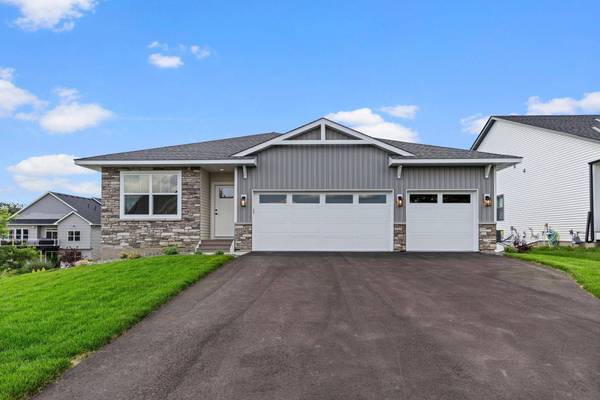 13341 Cadogan WAY, Rosemount, MN 55068