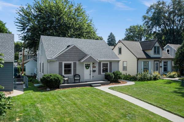 2721 Colorado AVE S, Saint Louis Park, MN 55416