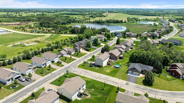 256 16th AVE SE, Lonsdale, MN 55046