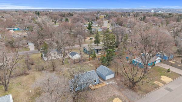 10325 Grand AVE S, Bloomington, MN 55420