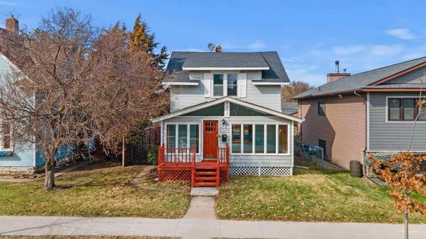1203 Juno AVE, Saint Paul, MN 55116