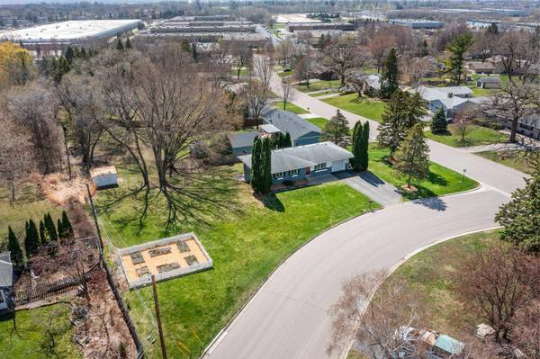 10631 Xavier AVE S, Bloomington, MN 55437