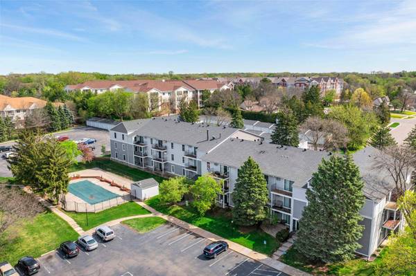 7675 142nd ST W #114, Saint Paul, MN 55124
