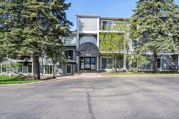 7675 142nd ST W #114, Saint Paul, MN 55124